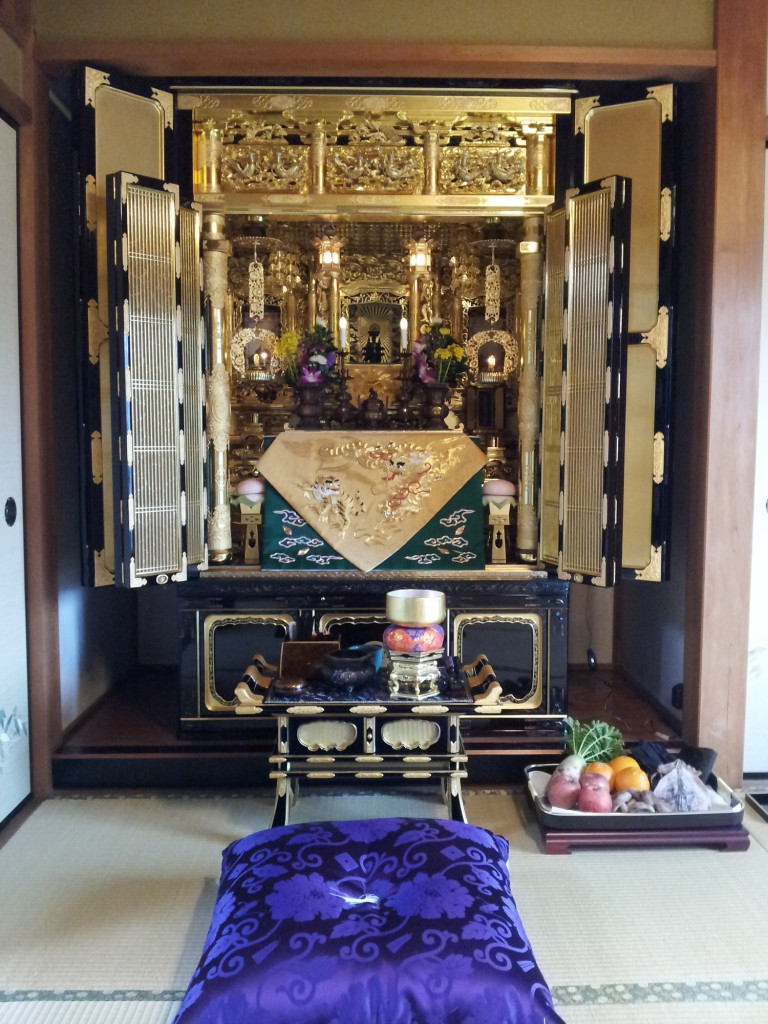 開き 仏壇