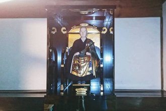 【御開山像 御開山厨子お洗濯修理】 名古屋市西区 東雲寺様